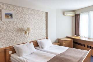 Отель Отель Адрия Киев Стандартный двухместный номер с 1 кроватью-1